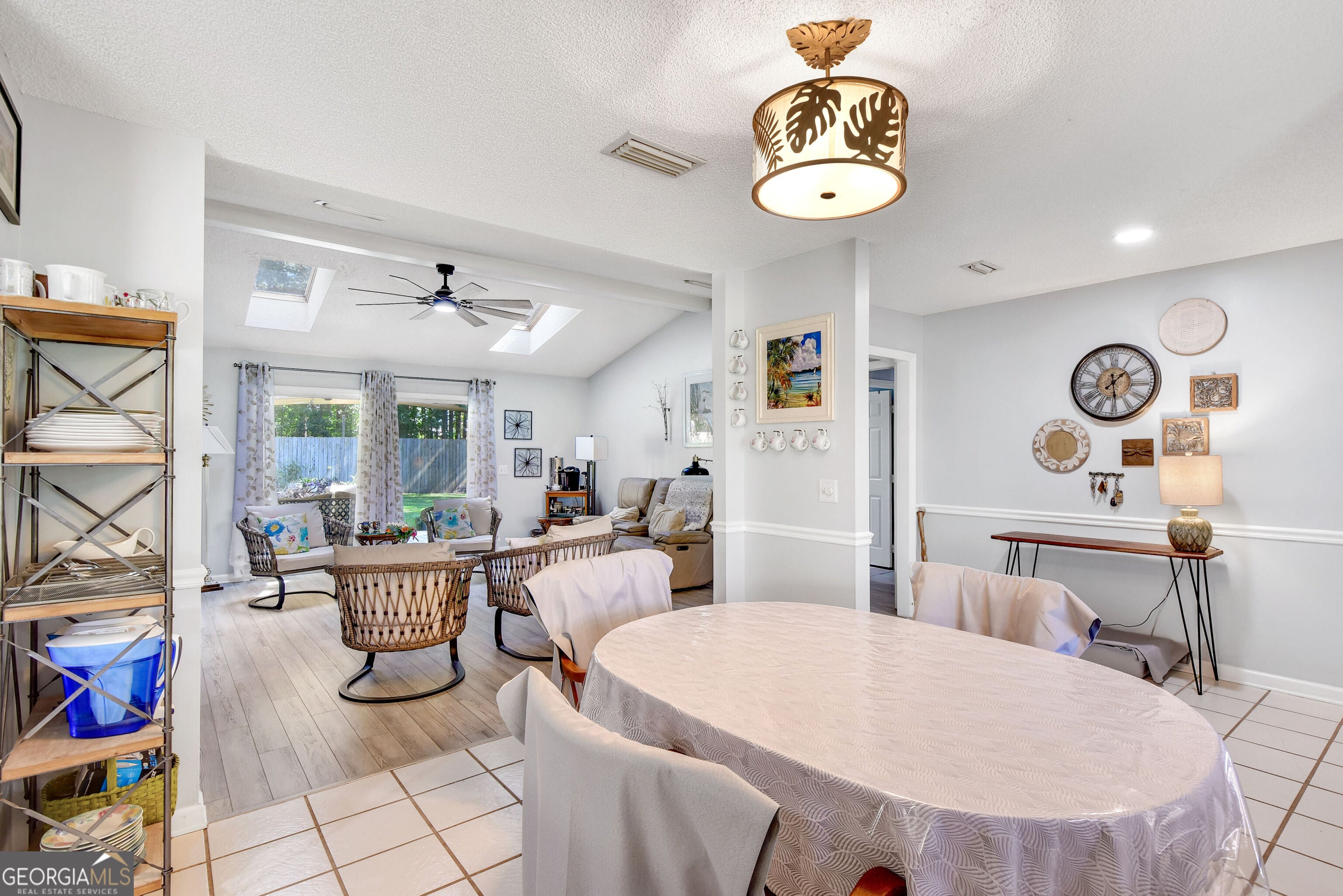 92 Burgess CIR