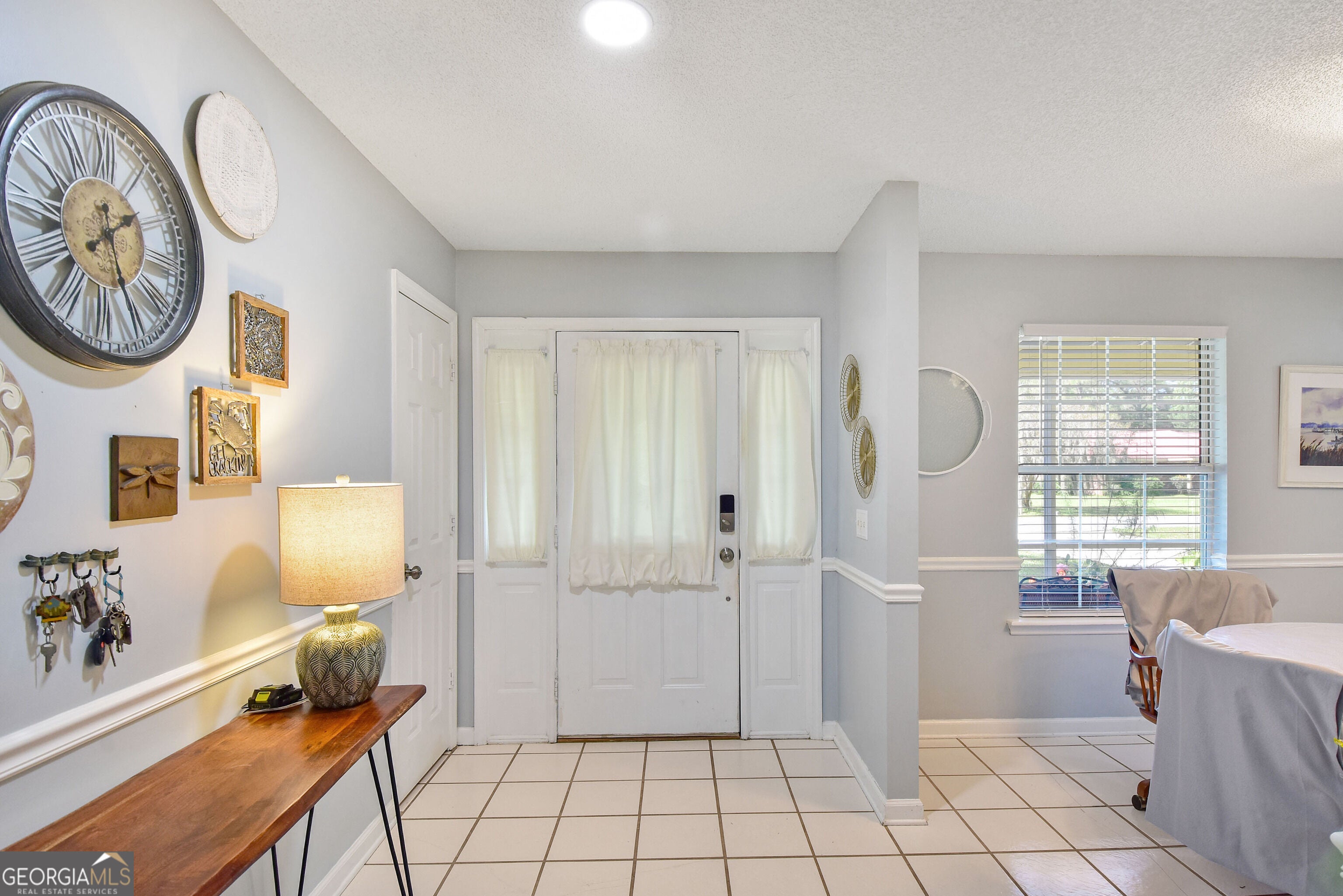 92 Burgess CIR