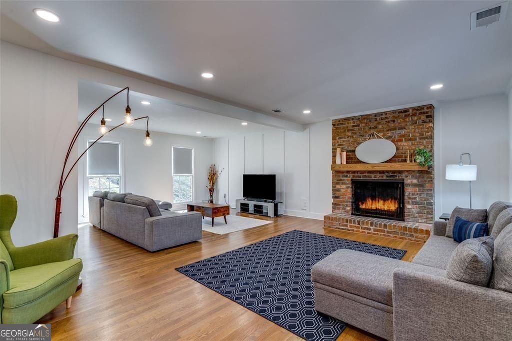 3870 Granger DR