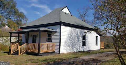 A home in Hogansville