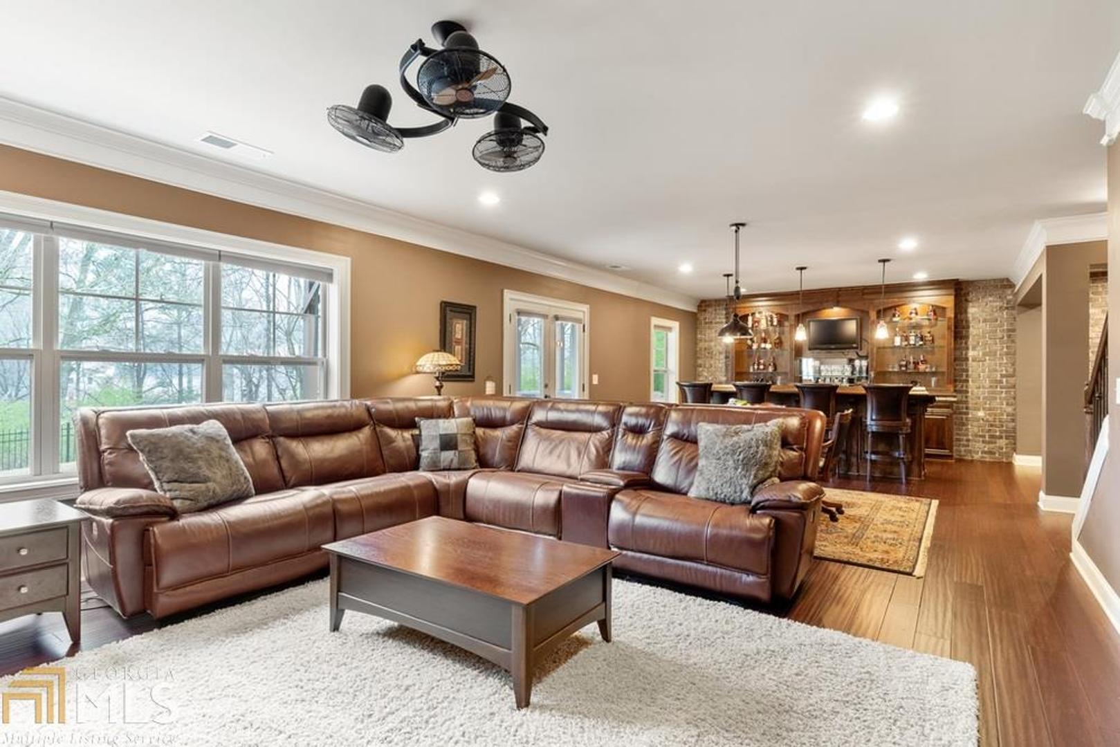Arbor Chase - Residential