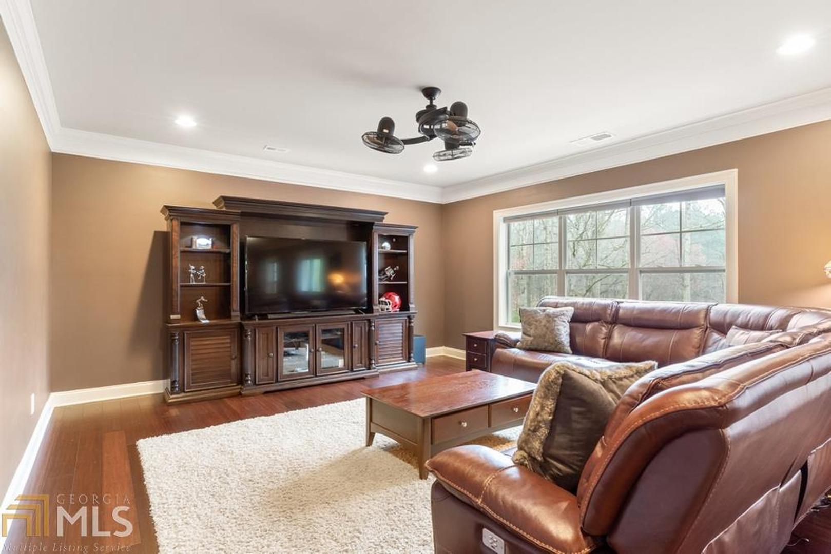 Arbor Chase - Residential
