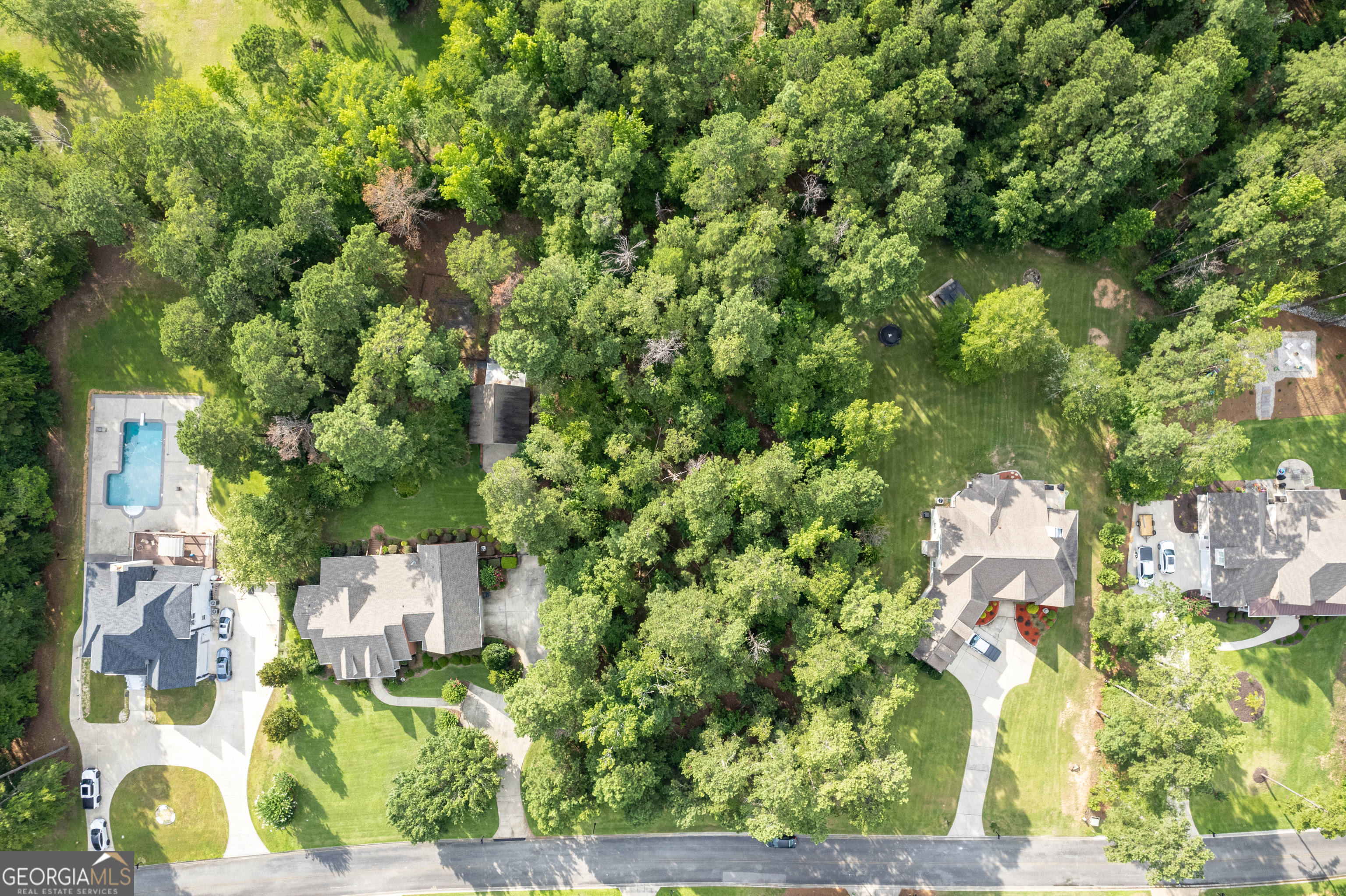 221 Arbor Way