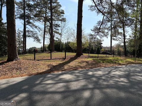 3024 Emerald DR Jonesboro GA 30236