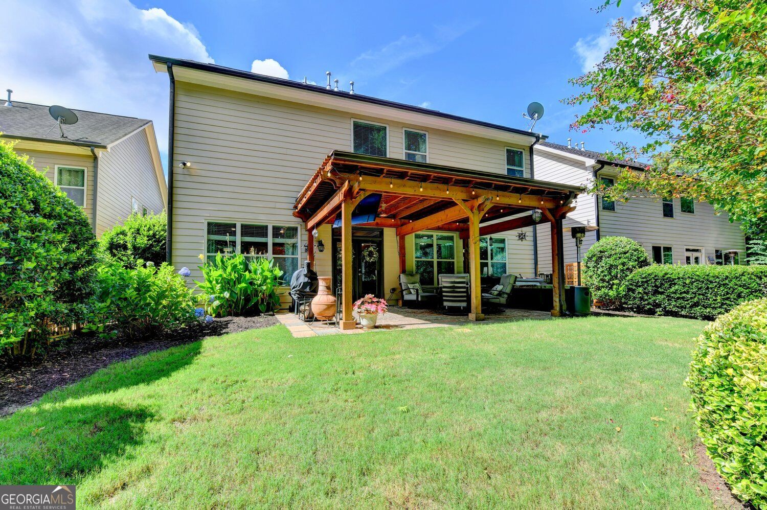 7220 Winthrop RD