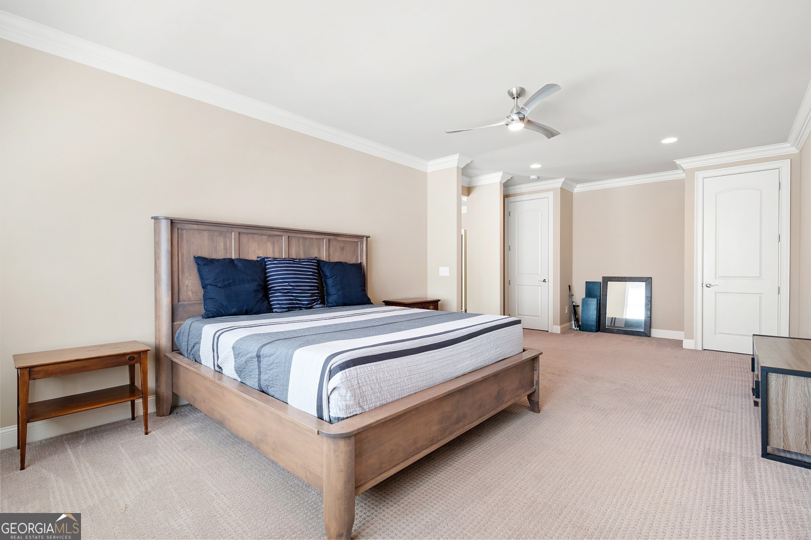 Hadley Walk - Residential
