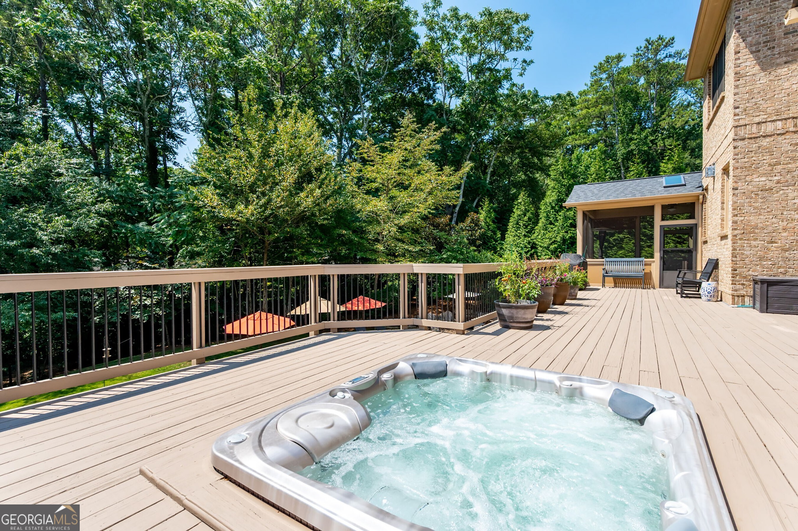 Hadley Walk - Residential