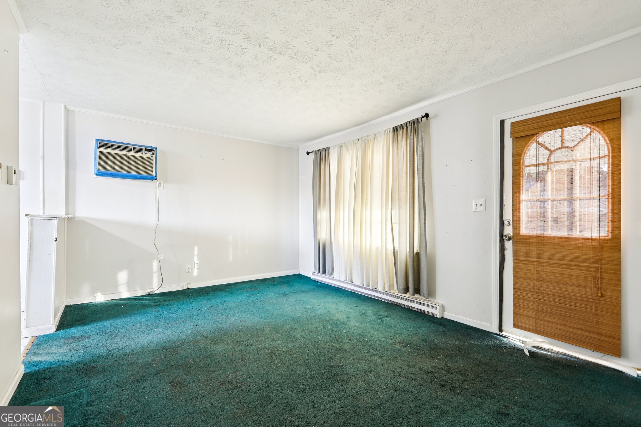 605 Robert E Lee PKWY