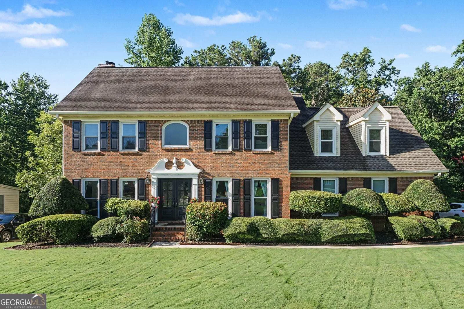 5553 Reynard Trail