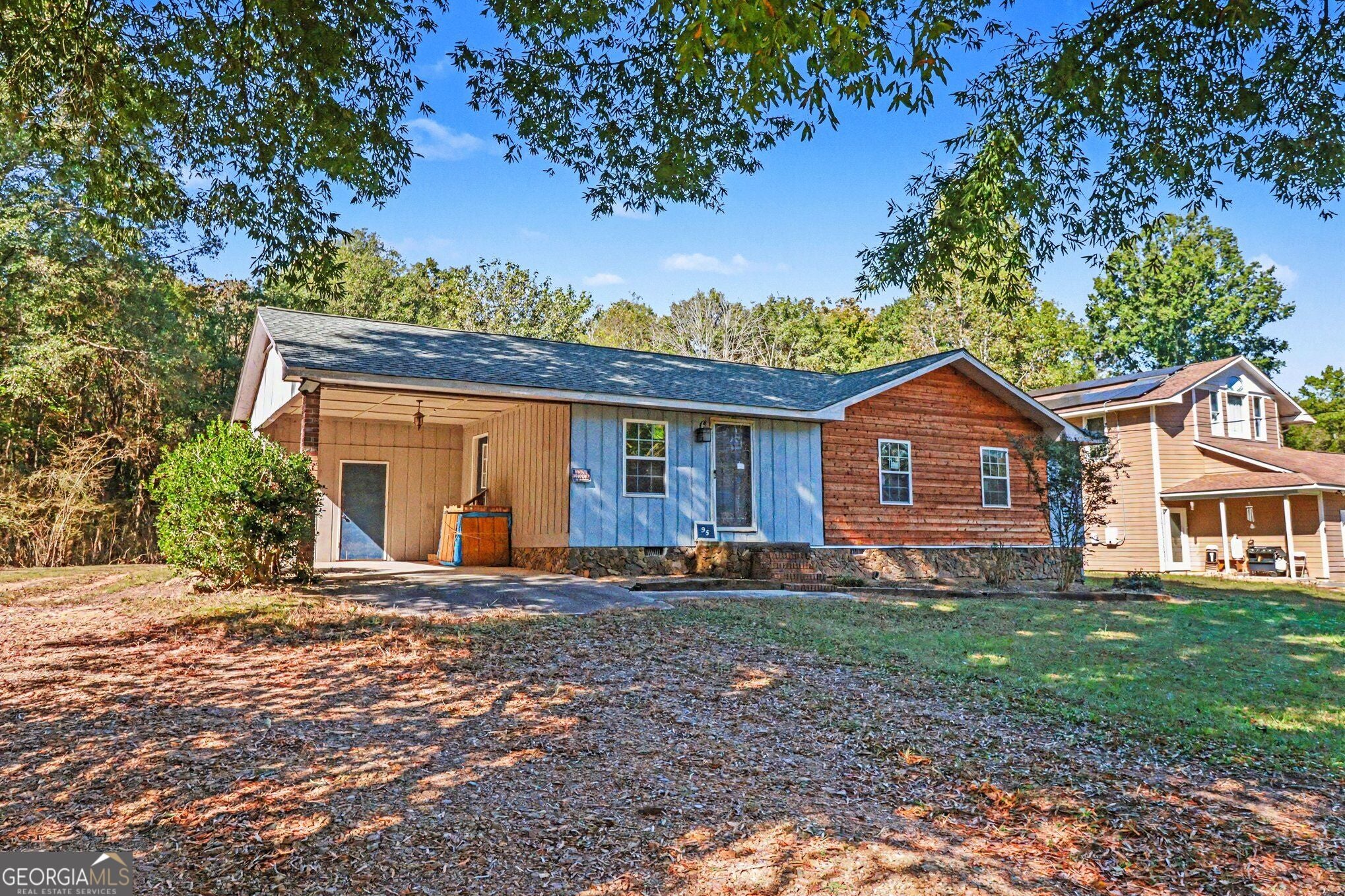 95 Hawkins RD