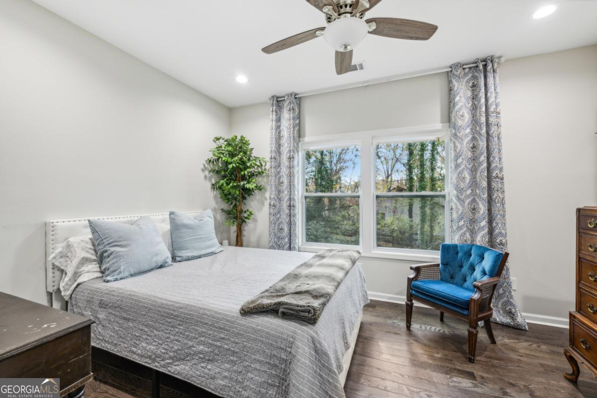 Pine Lake - Residential