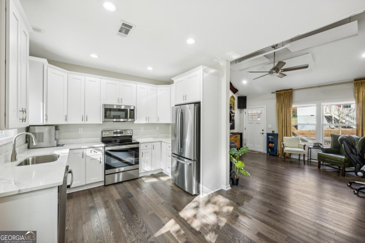 Pine Lake - Residential