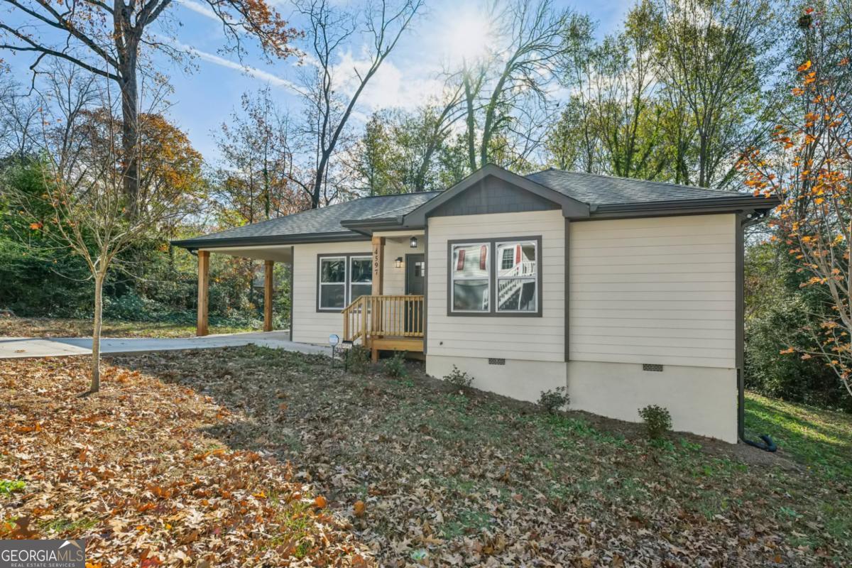 Pine Lake - Residential