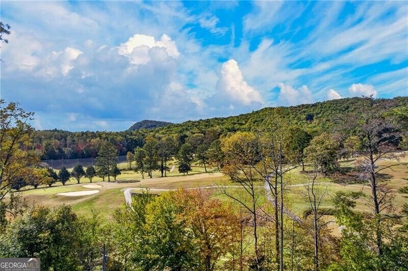 247 Hillside DR