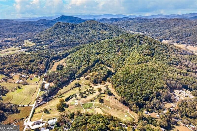 247 Hillside DR