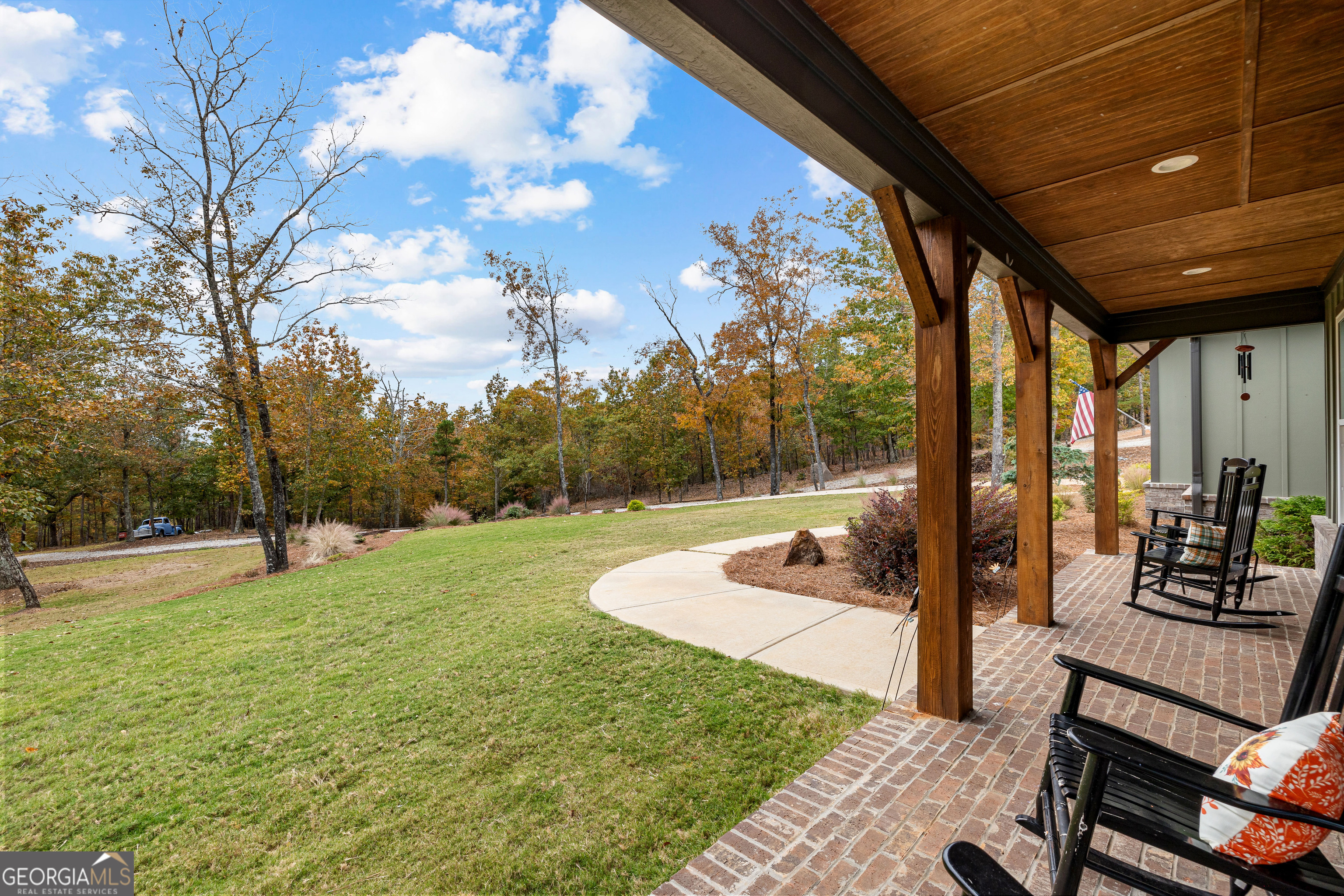 101 Trent Jones CIR