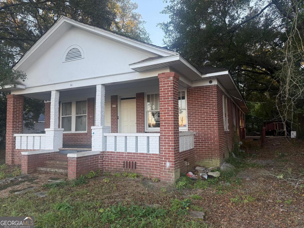 Photo of 604 Hicks Street, Waycross, GA 31501 (MLS # 10692628)