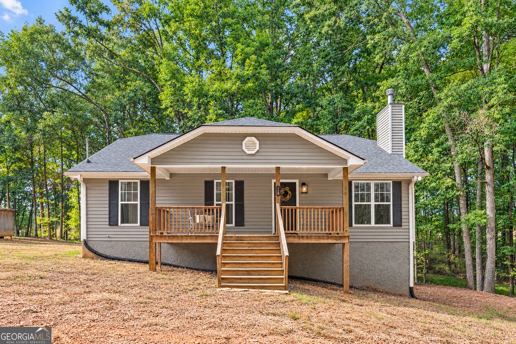 Photo of 115 Rock Quarry Dr, Danielsville, GA 30633 (MLS # 10848282)
