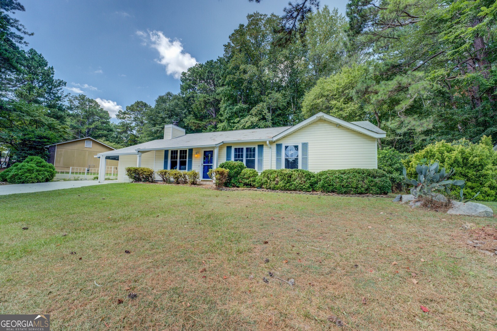 7673 Cloverdale LN