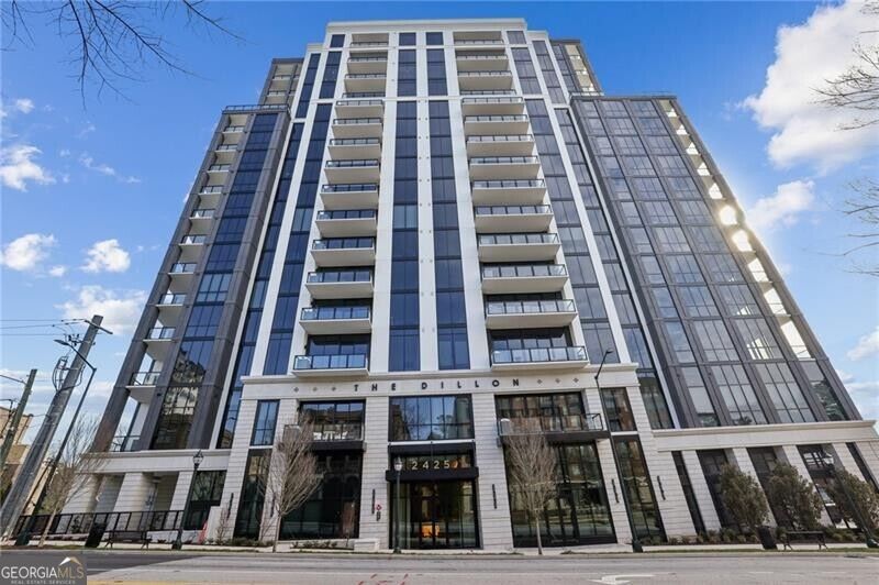2425 Peachtree RD 501