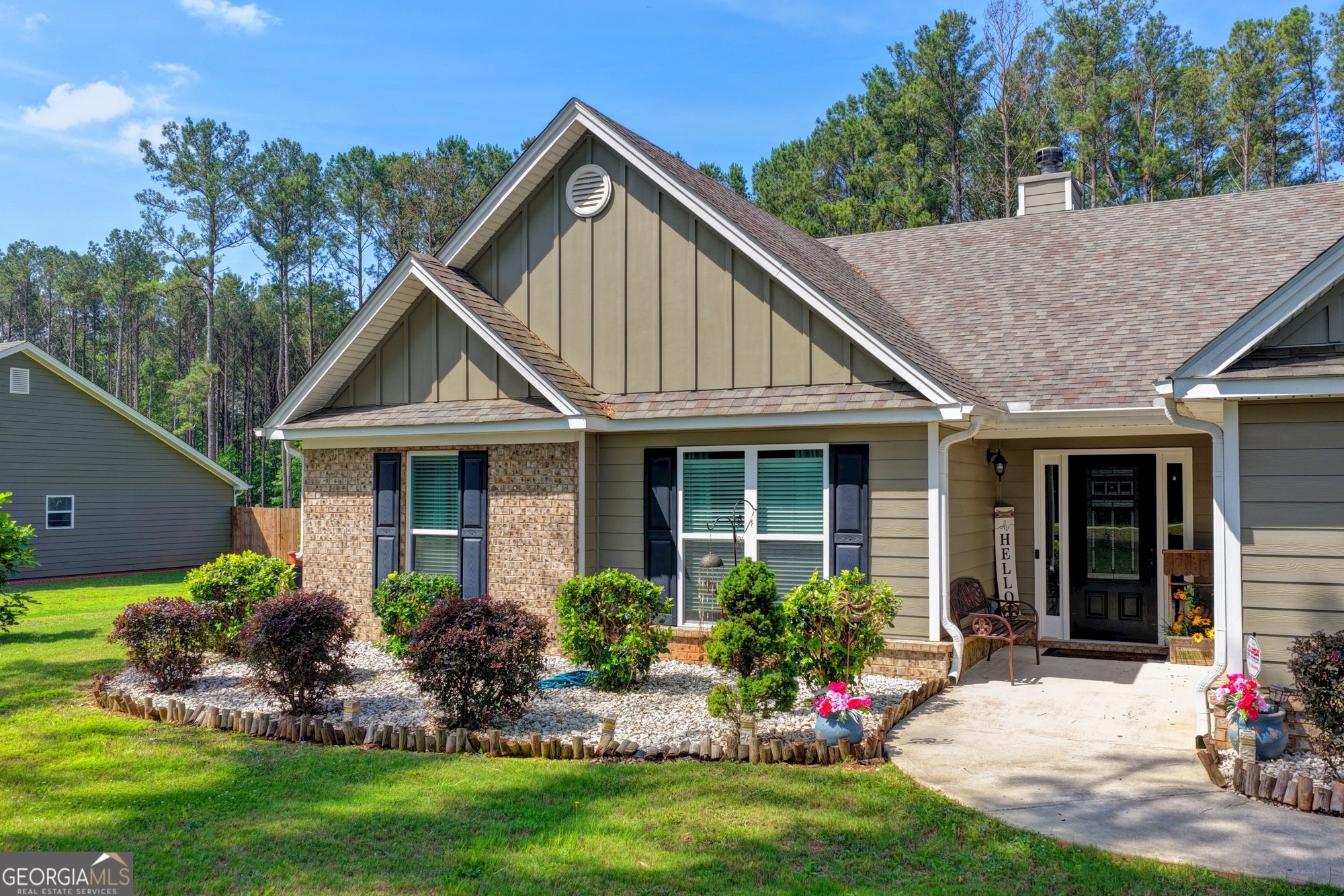 204 Lynn RD