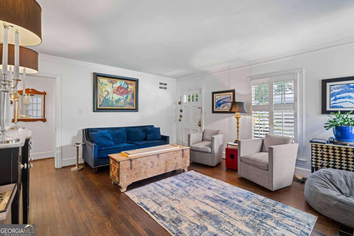 815 Ponce De Leon TER NE