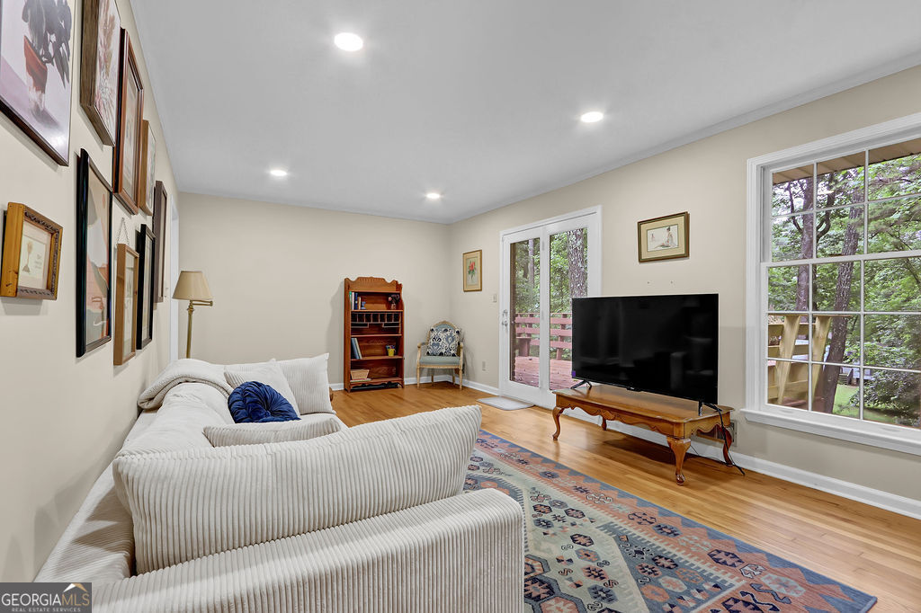 LAKE LUCERNE ESTATES - Residential