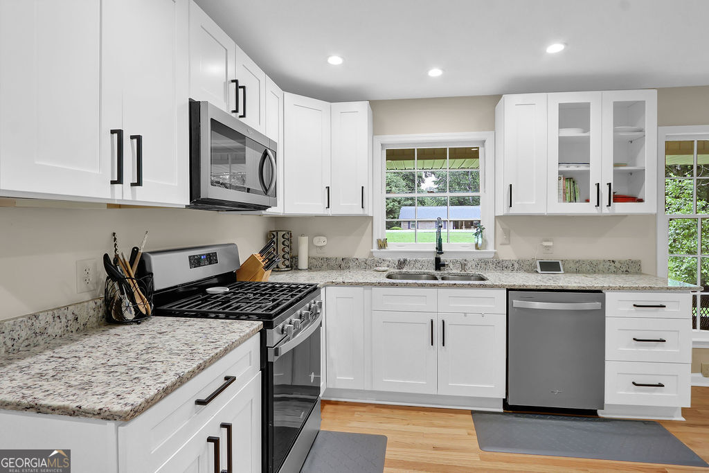 LAKE LUCERNE ESTATES - Residential