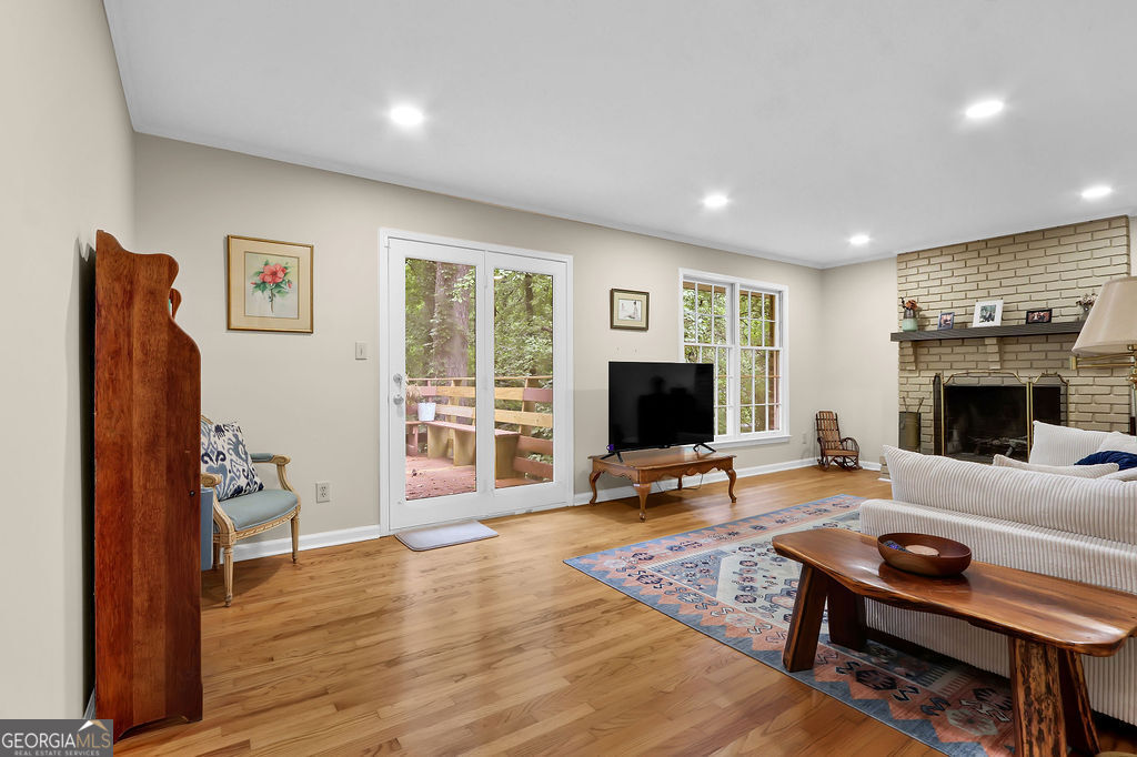 LAKE LUCERNE ESTATES - Residential