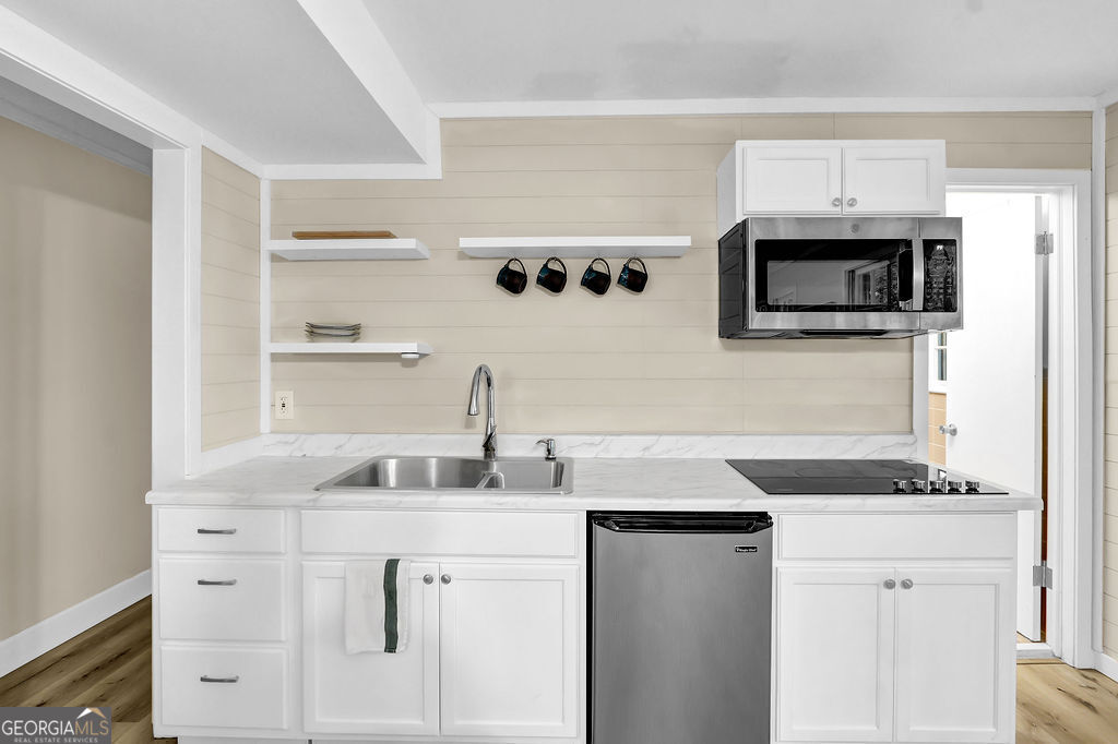LAKE LUCERNE ESTATES - Residential
