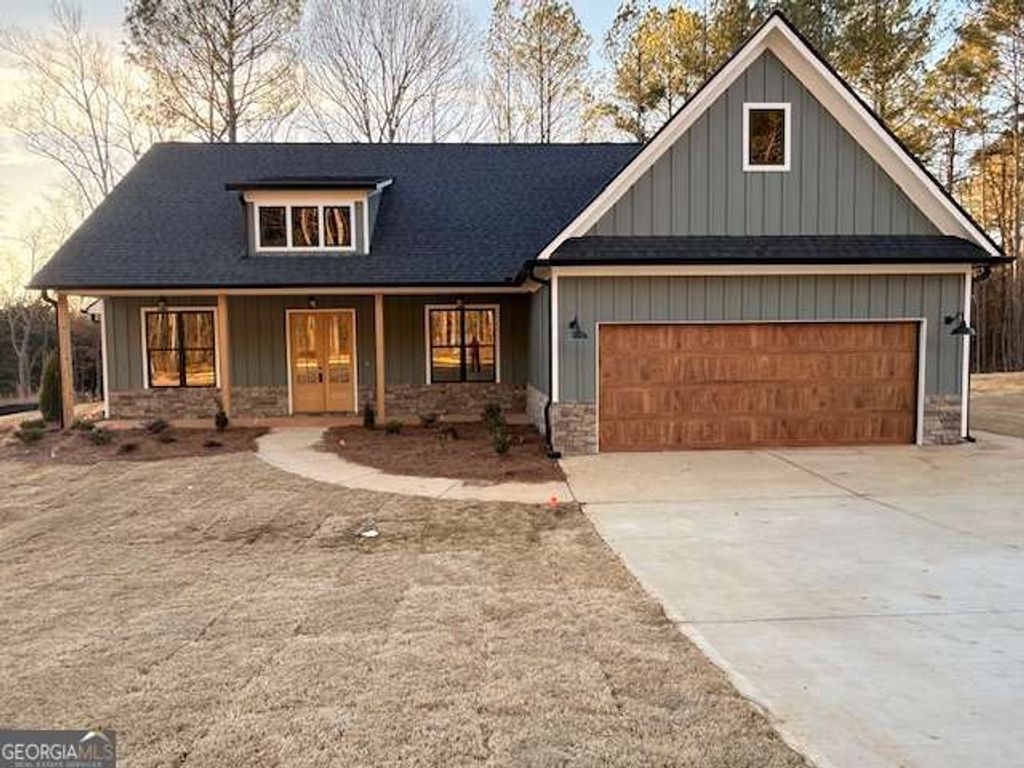 Photo of 816 Presley Farm Pkwy, Rockmart, GA 30153 (MLS # 10692239)