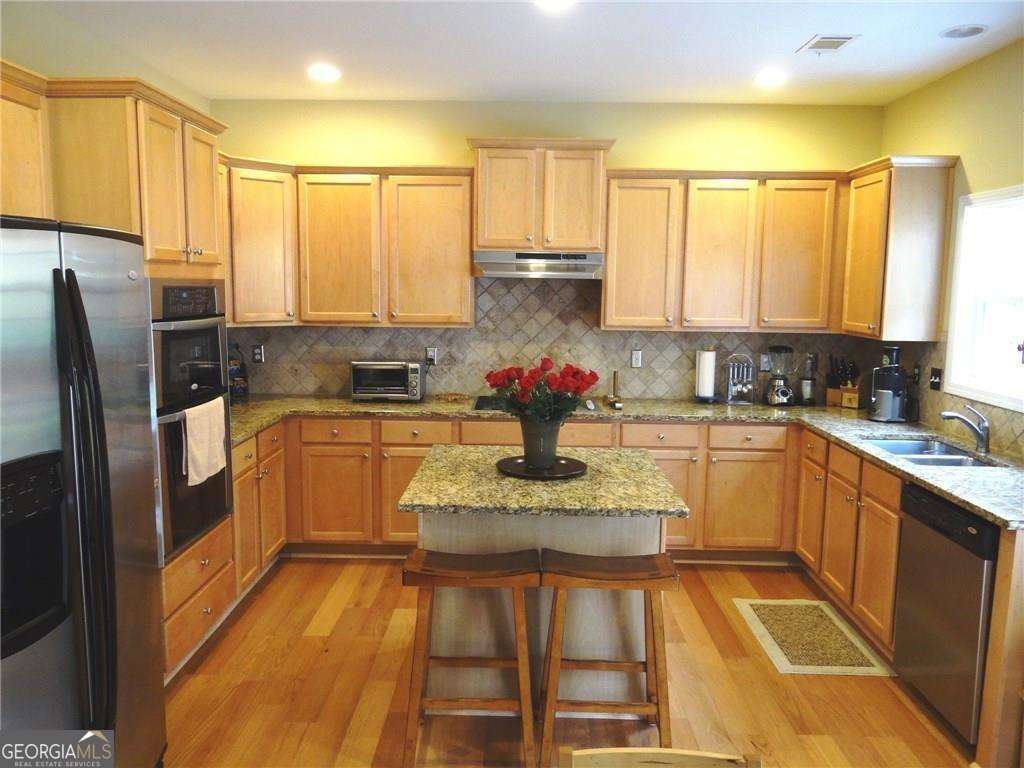 FAIRCROFT - Residential Lease