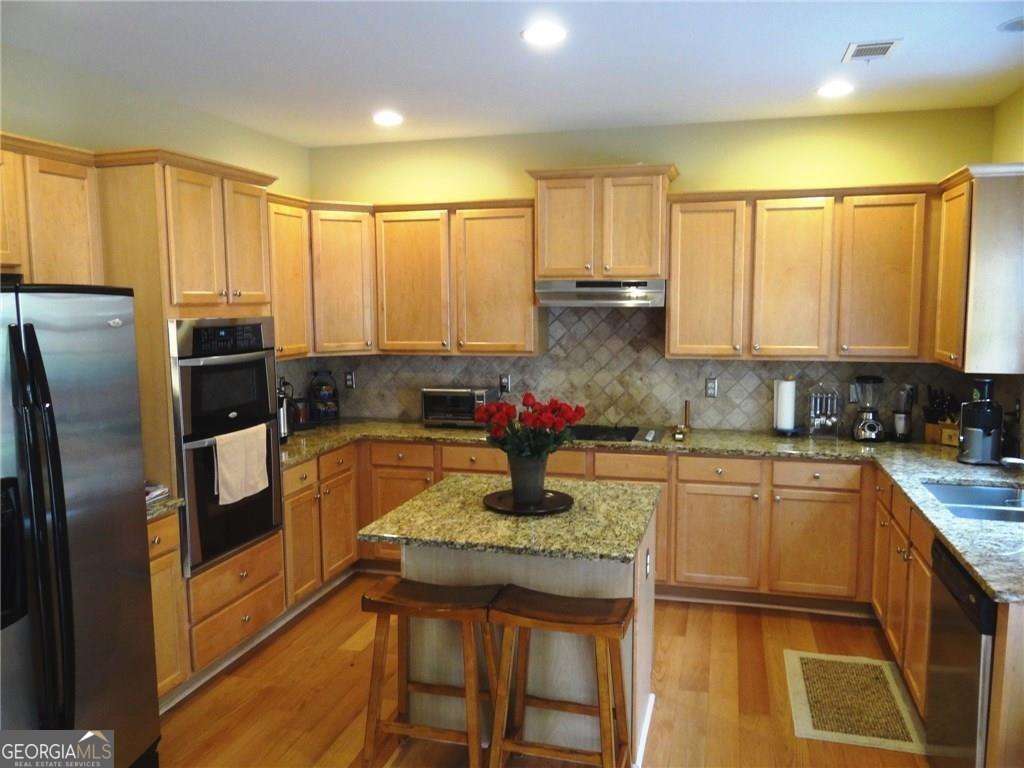 FAIRCROFT - Residential Lease