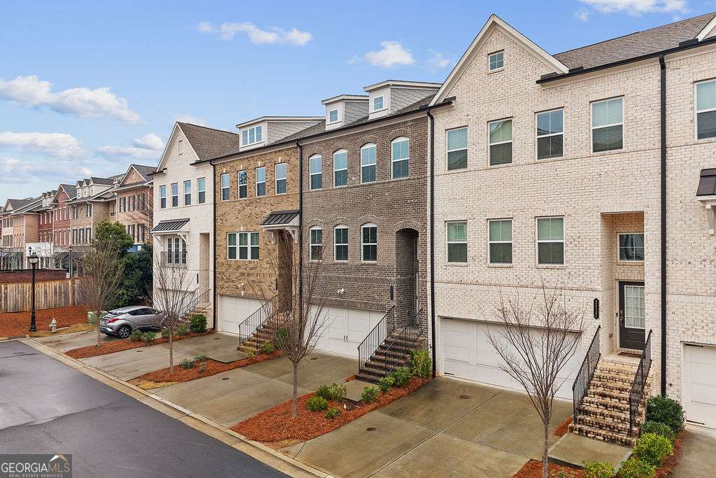 2247 Pink Hawthorn DR