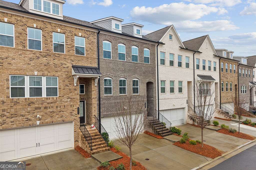 2247 Pink Hawthorn DR
