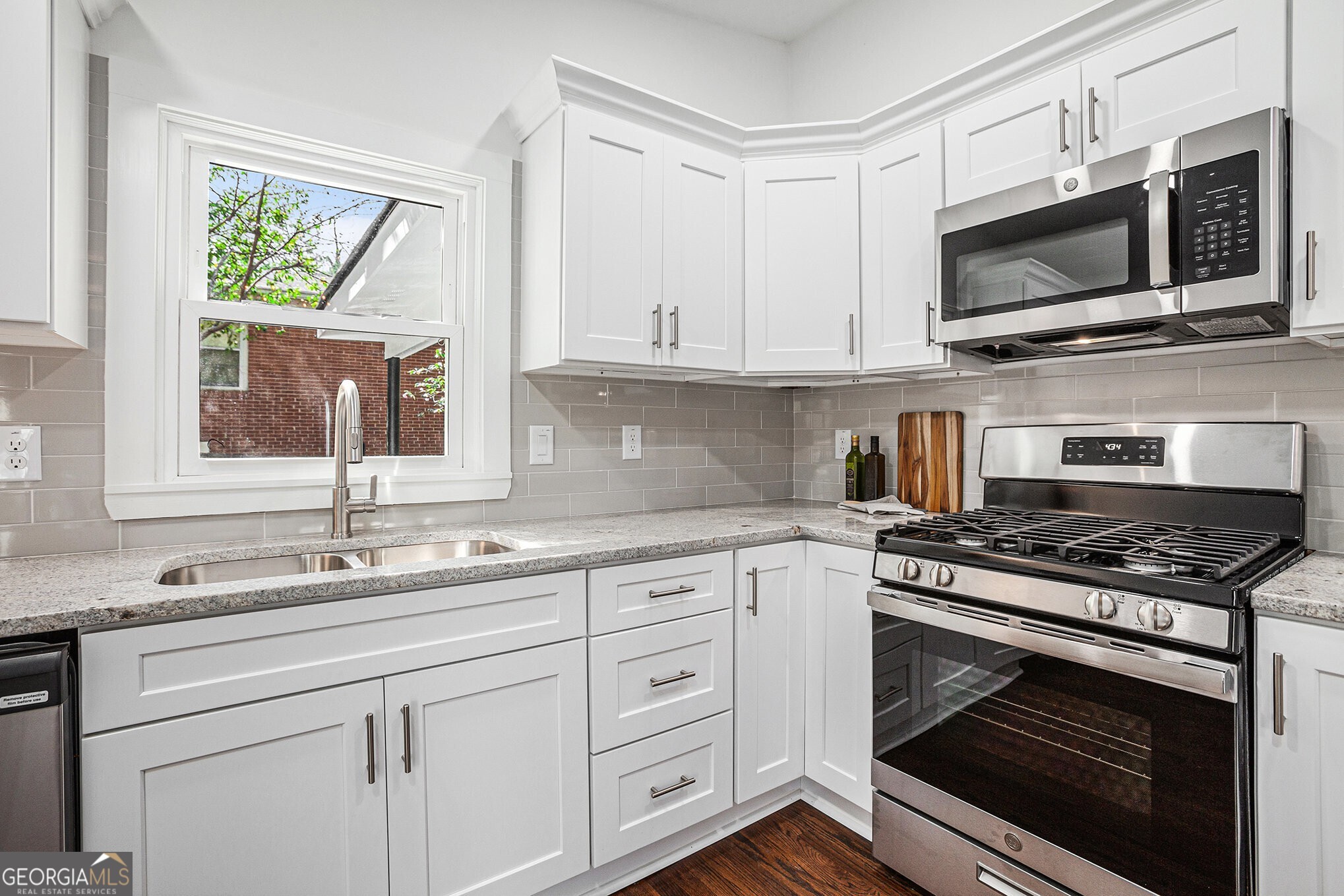 Pine Burr Estates - Residential
