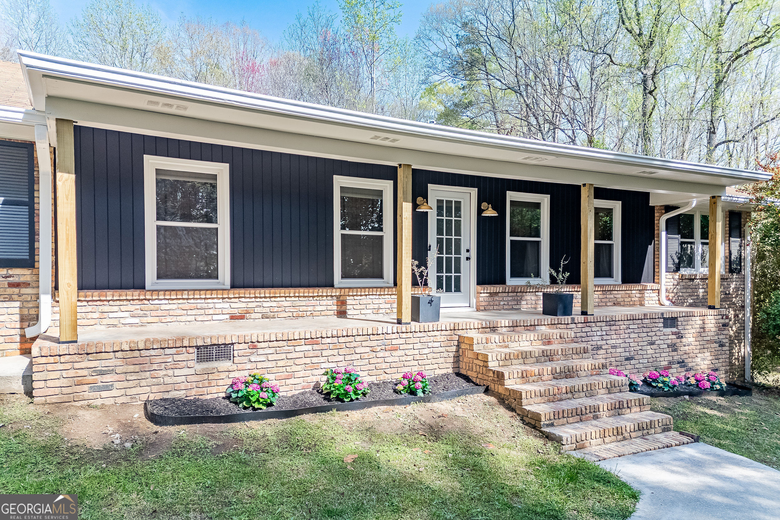 5925 Old Bill Cook RD