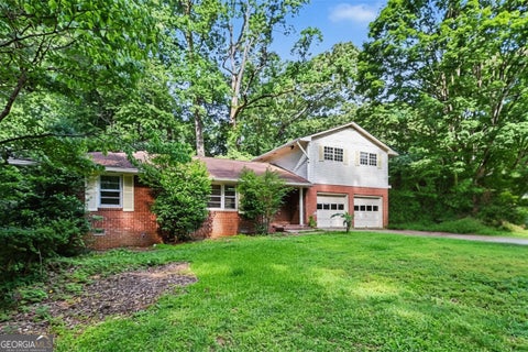 Photo of 2240 Medfield Trail NE, Atlanta, GA 30345 (MLS # 10780381)