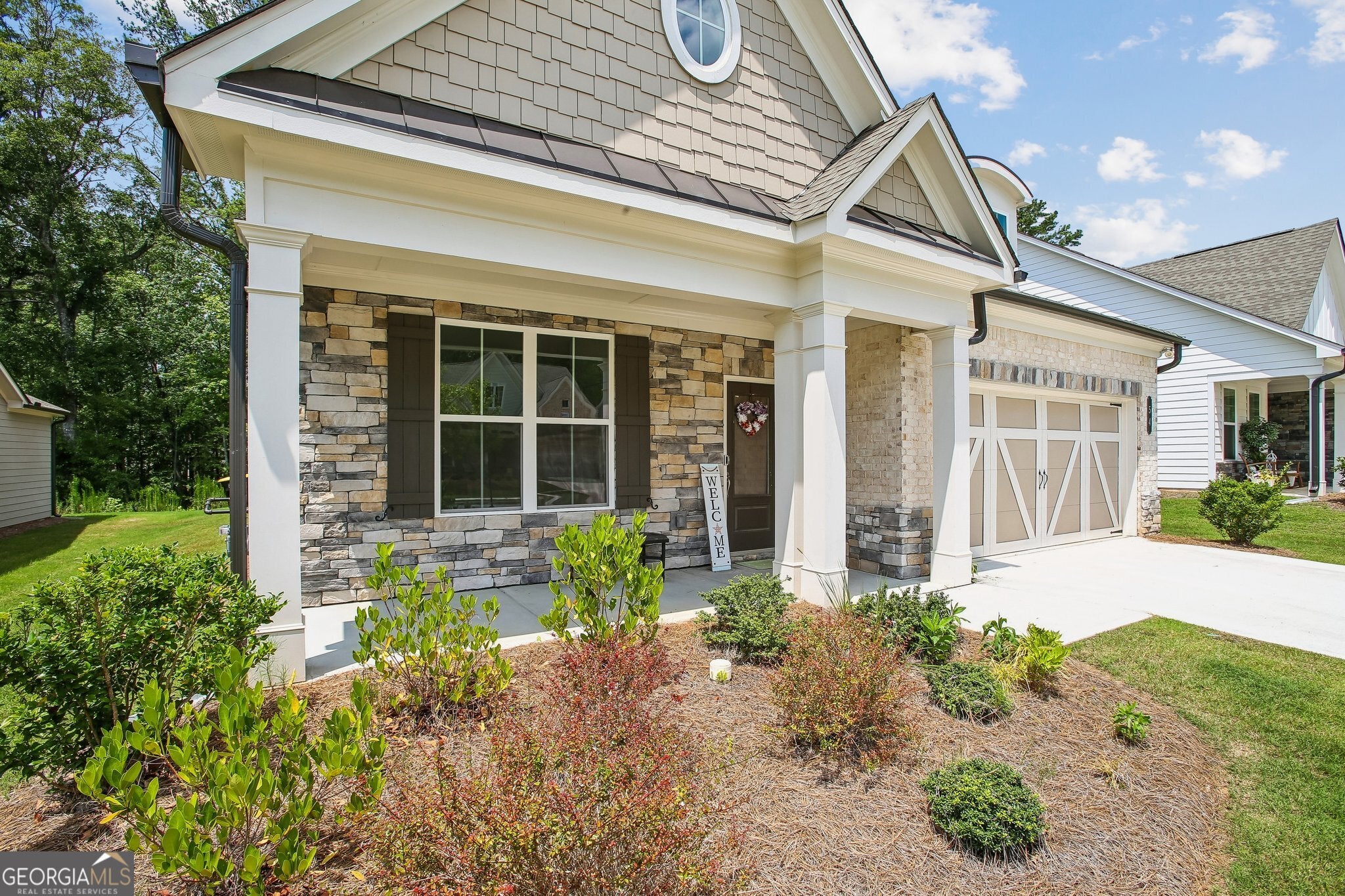54 Airmont DR