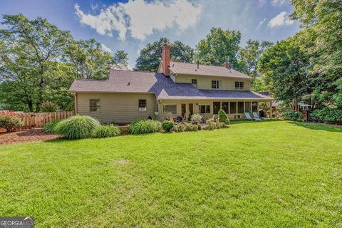 A home in Lilburn