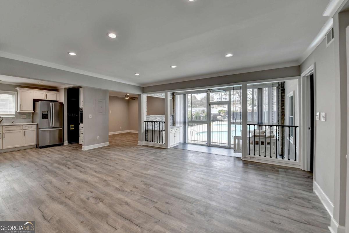 346 Carpenter DR 29