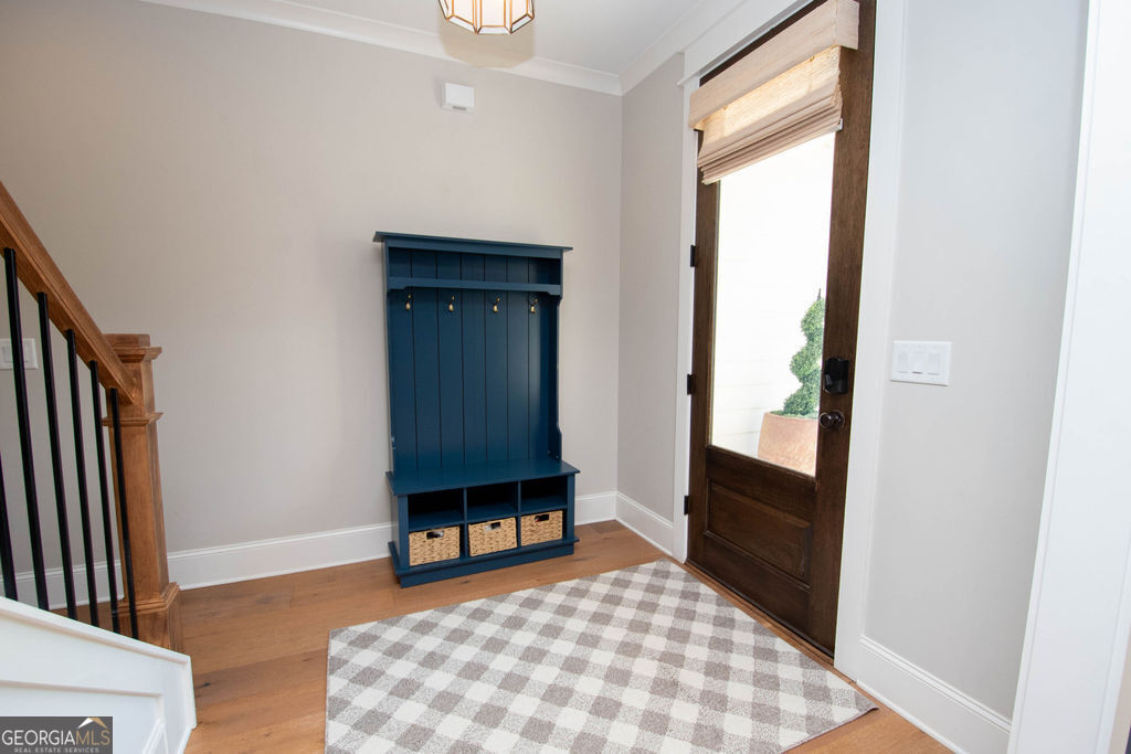 110 Beresford RD