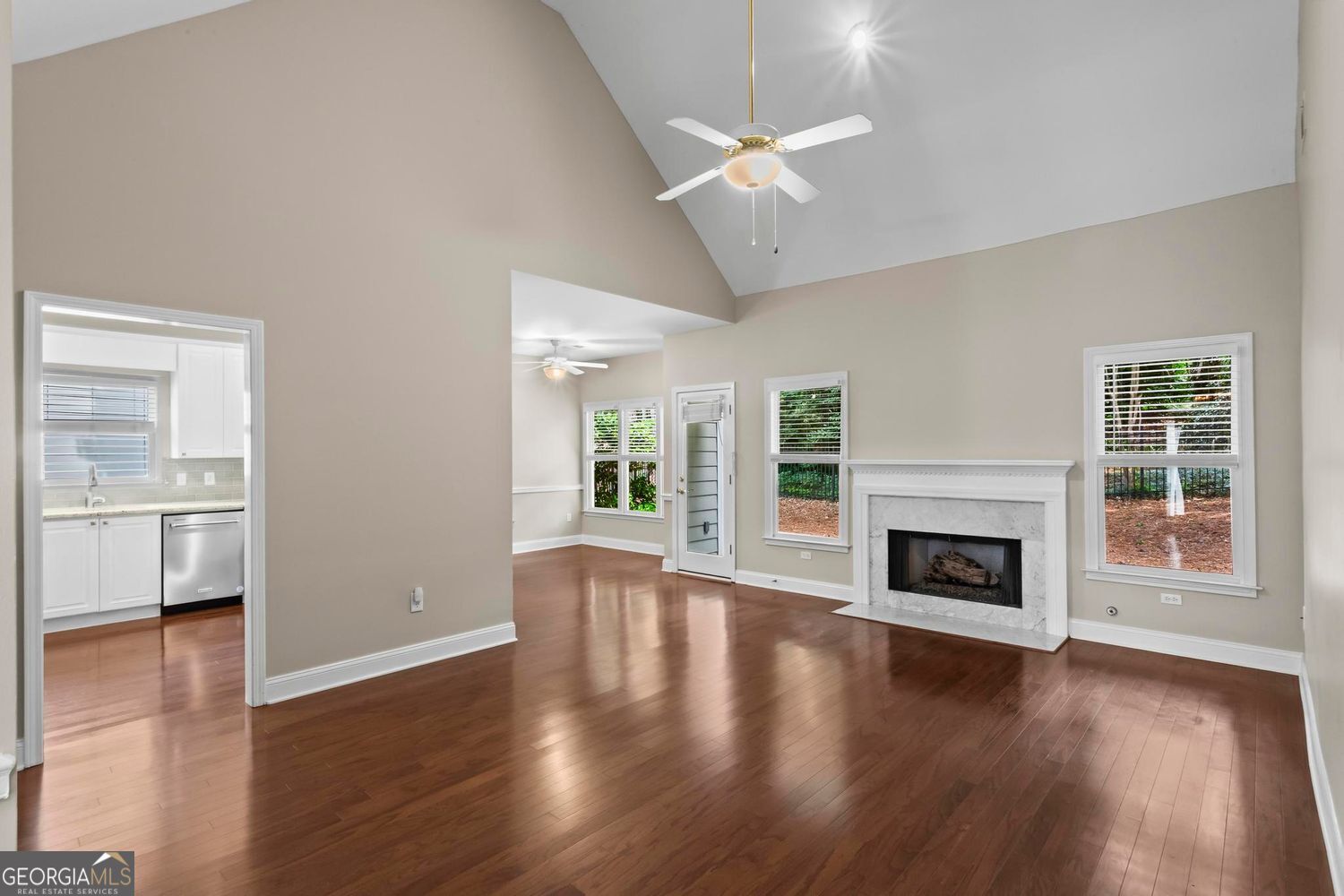 WINDWARD - Residential
