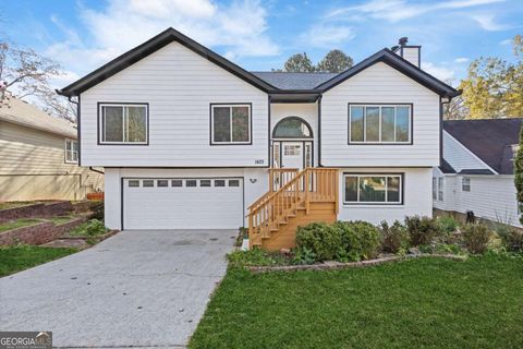 Photo of 1425 Watercrest Circle, Lawrenceville, GA 30043 (MLS # 10644745)