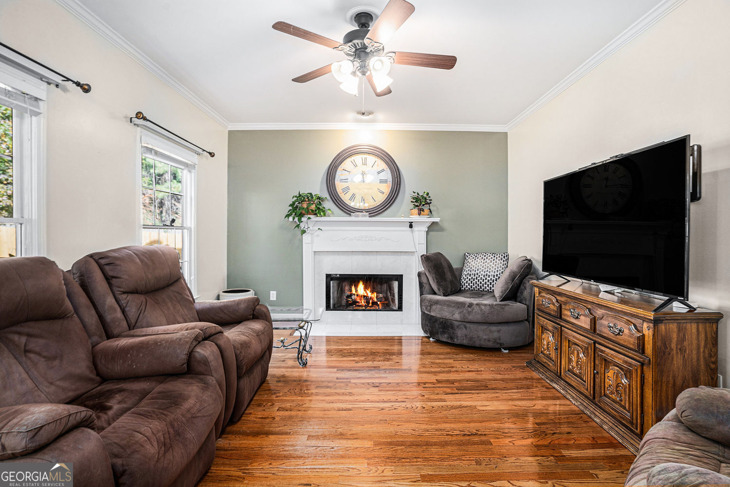 THE GATES - Residential