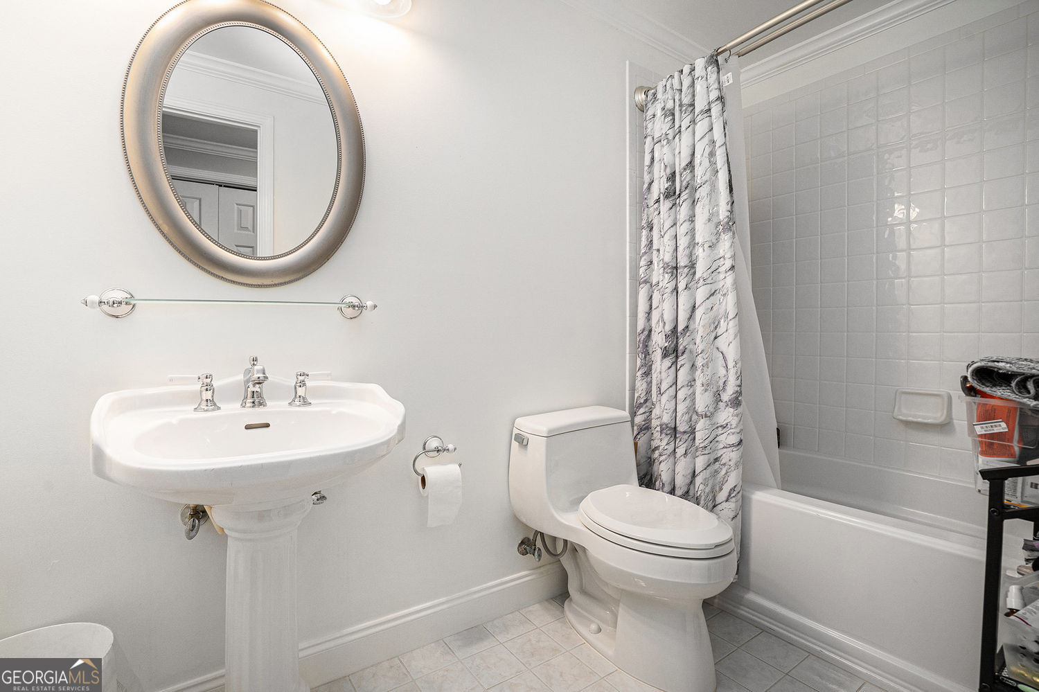 THE GATES - Residential