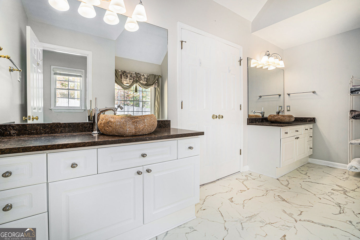 THE GATES - Residential