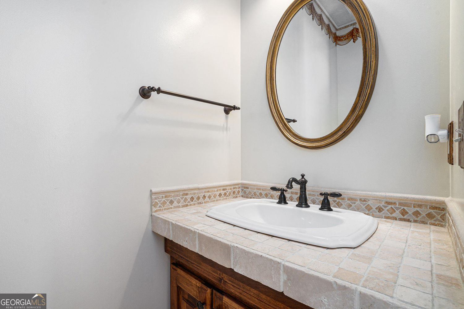 THE GATES - Residential