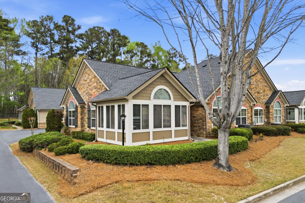 Photo of 5226 Stone Village Circle NW #44, Kennesaw, GA 30152 (MLS # 10721810)