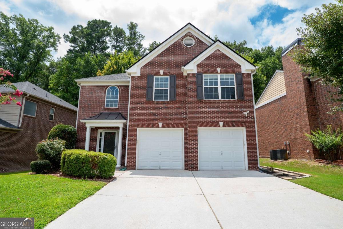 3243 Newtons Crest CIR